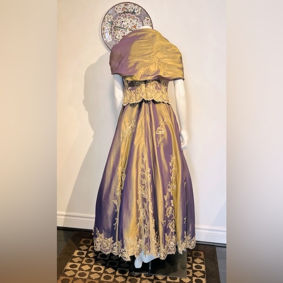 Gorgeous evening gown. Mother of the bride dress - Picture 8 of 10